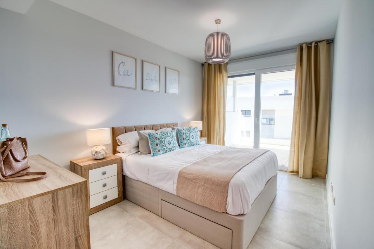 Newly Constructed 2 Bed Apartment With Sea Views Casares Zewnętrze zdjęcie
